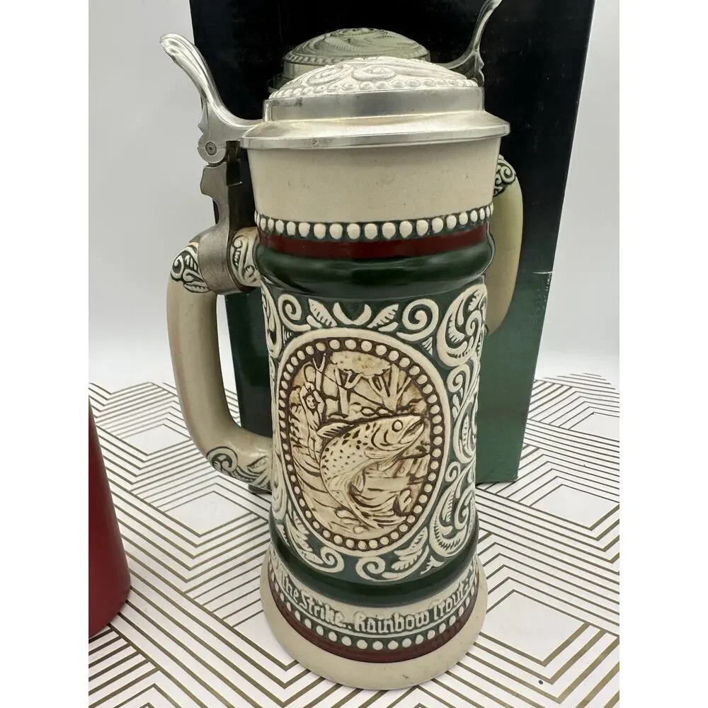 Vintage AVON Rainbow Trout English Setter 1978 Lidded Beer Stein Mug Brazil